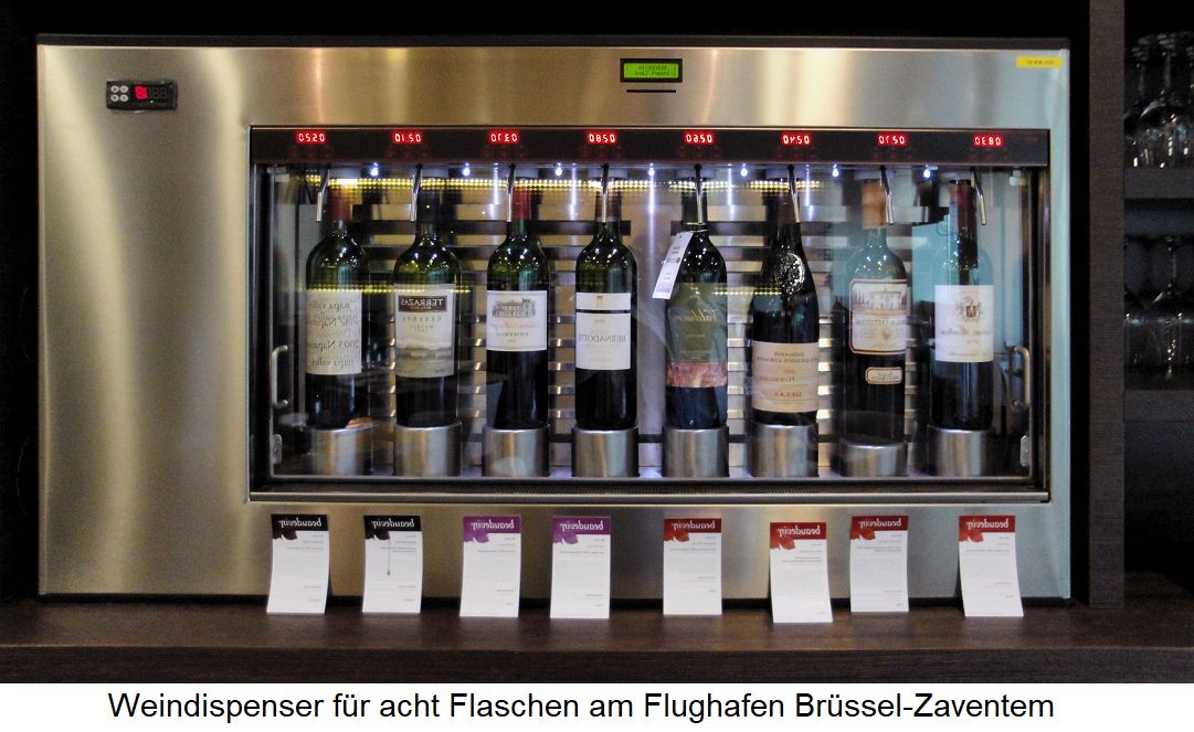 Weindispenser für acht Flaschen am Flughafen Brüssel-Zaventem