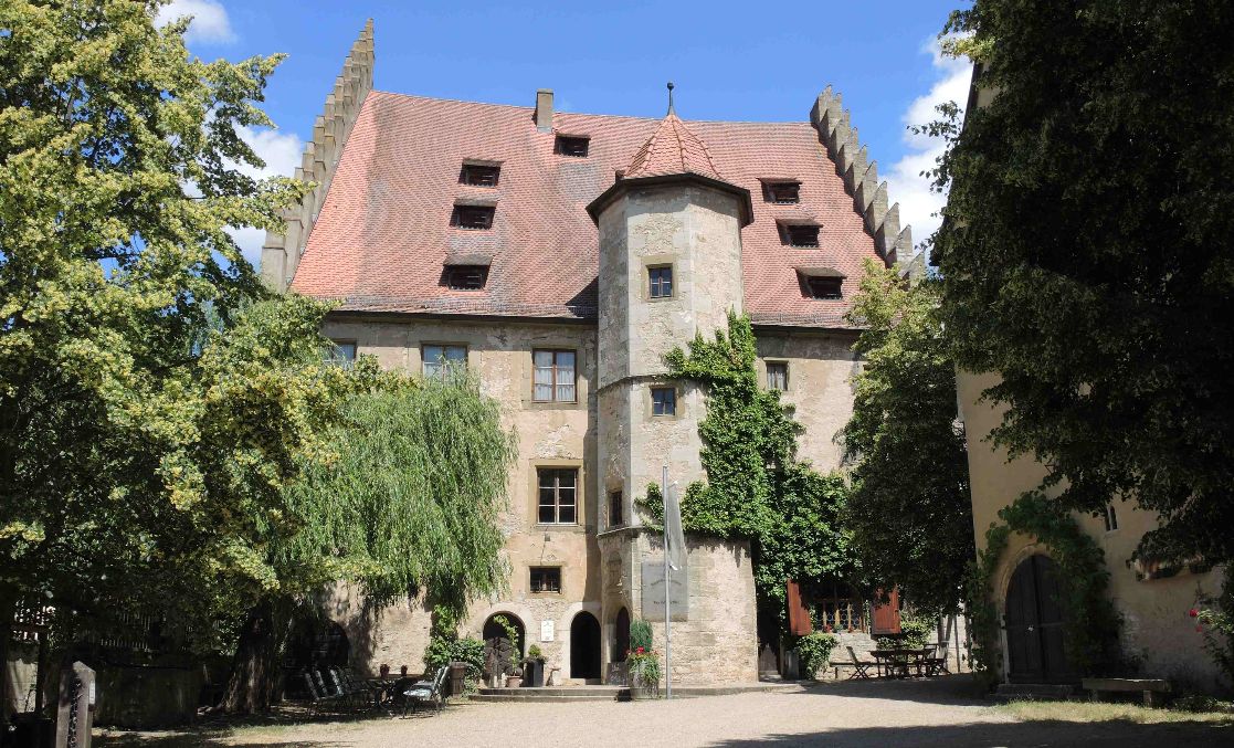 Schlos Sommerhausen - Schlossgebäude